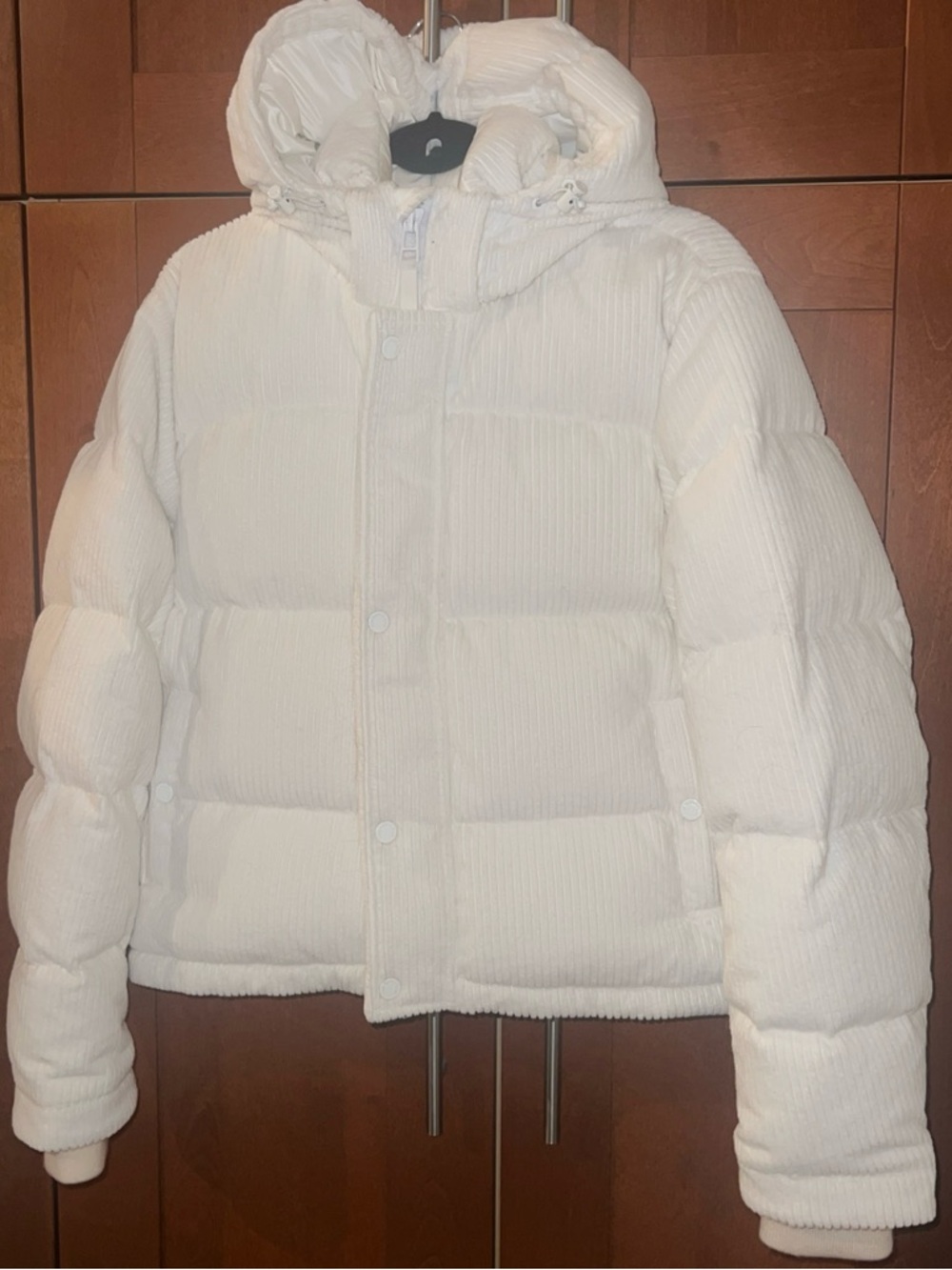 Aritzia The Super Puff Shorty Corduroy Puffer Jacket TNA White Women Size Small